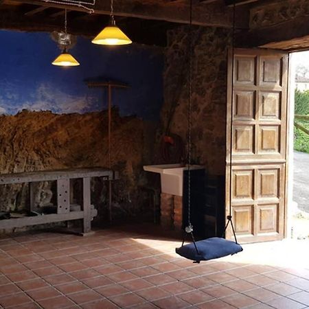 הוילה Borines Casa La Capilla מראה חיצוני תמונה