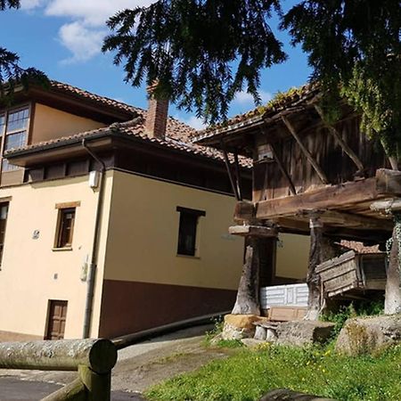הוילה Borines Casa La Capilla מראה חיצוני תמונה