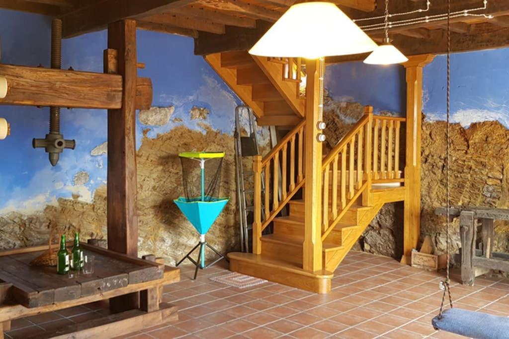 הוילה Borines Casa La Capilla מראה חיצוני תמונה