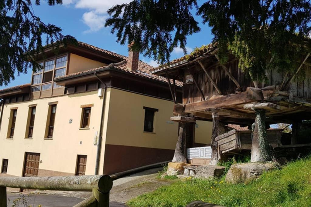 הוילה Borines Casa La Capilla מראה חיצוני תמונה