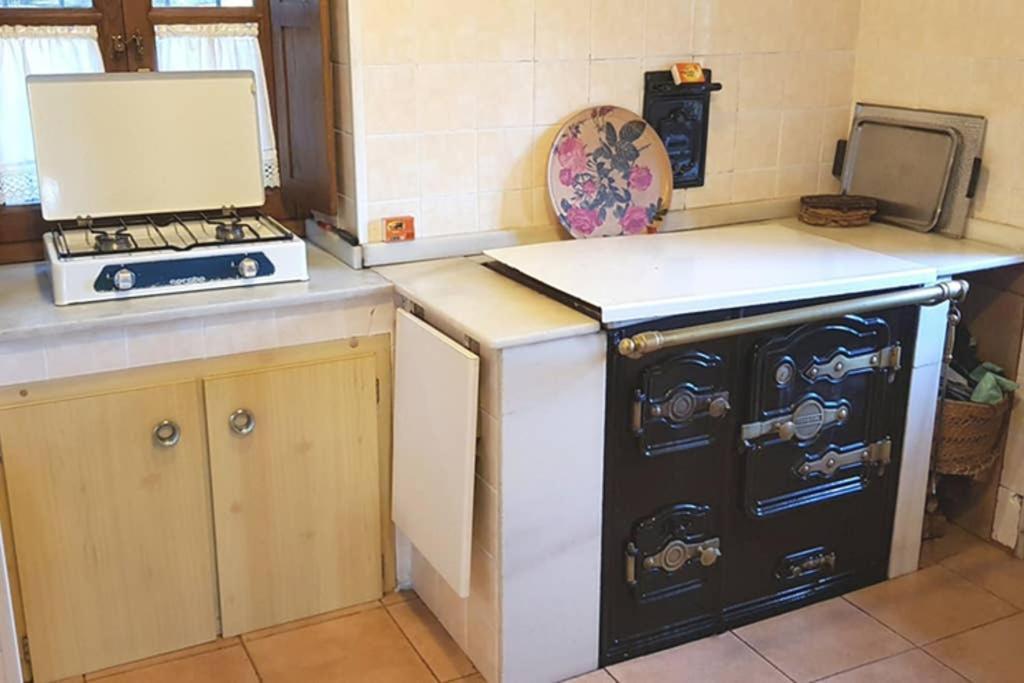 הוילה Borines Casa La Capilla מראה חיצוני תמונה
